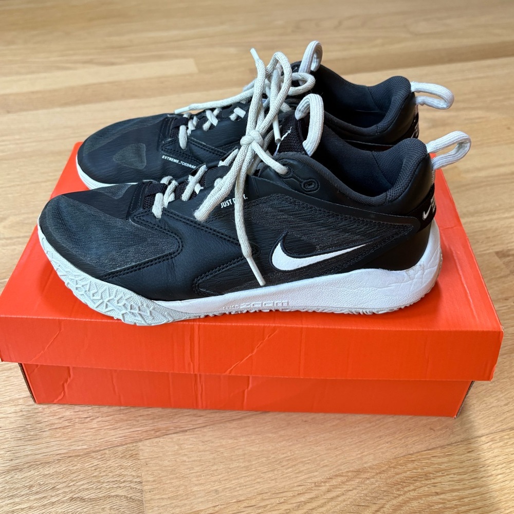 Nike HyperAce 3 Volleyball Shoes Size 8